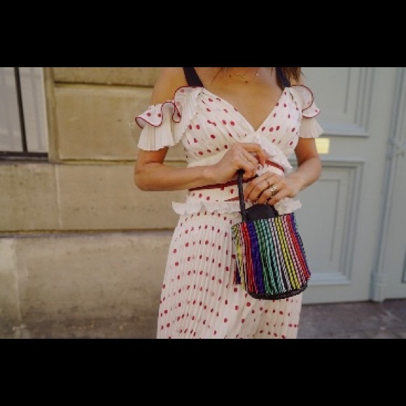 Romantic dress - Picture 3 of 7